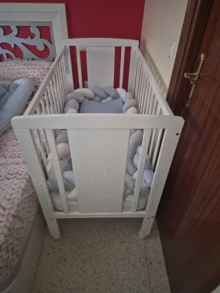 Cuna de bebé.