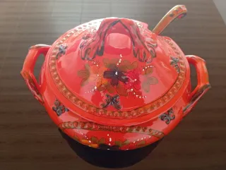 Conjunto Cerámica Portugal Rojo brillante.