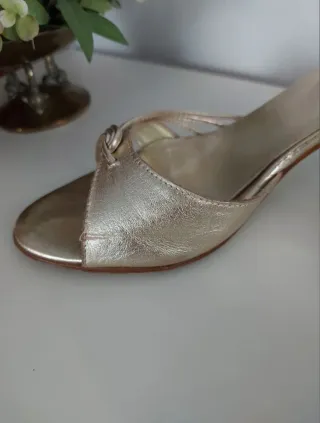 Talla 37/38 - Sandalias Fosco Piel Dorada