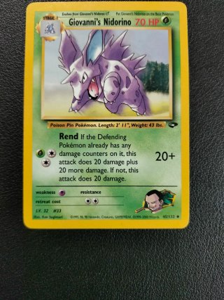 Carta Pokémon Giovanni's Nidorino