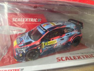 Scalextric Hyundai i20 RACC Rallye 14