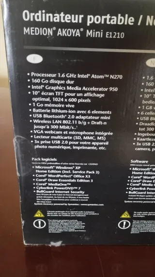 Portátil Medion E1210 Akoya