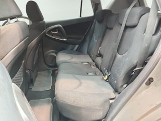 Toyota Rav4 2.2 D-4D Executive 4x2
