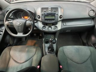 Toyota Rav4 2.2 D-4D Executive 4x2