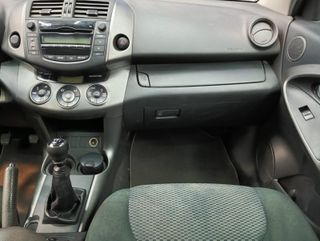 Toyota Rav4 2.2 D-4D Executive 4x2