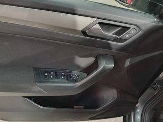 DESDE 368E AL MES SIN ENTRADA VOLKSWAGEN T ROC