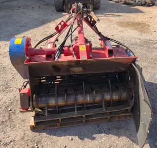 Picadora de ramas para tractor
