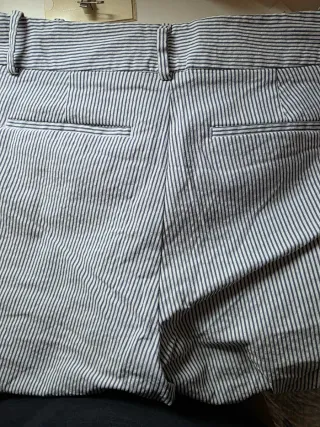 Pantalones rayas azules y blancas