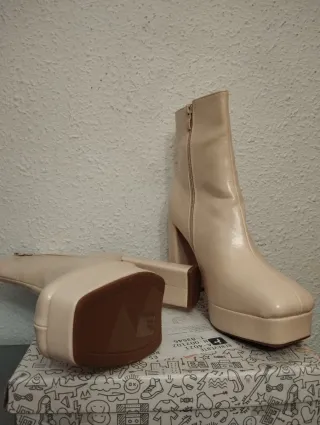 Botines beige