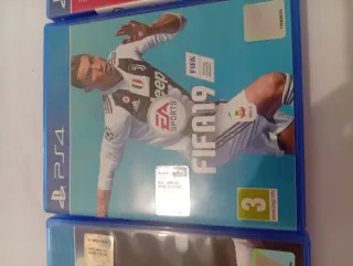 PS4 Giochi FIFA 18, 19, 20 - EA Sports