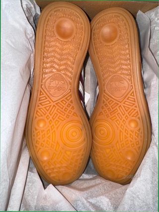 Adidas Spezial burdeos talla 45