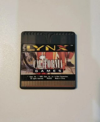 Atari Lynx II 2 y juego