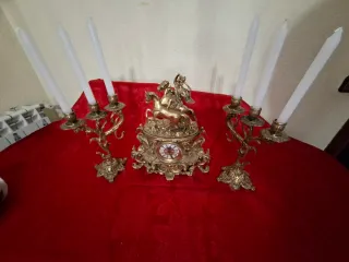 Guarnición de sobremesa realizada en bronce