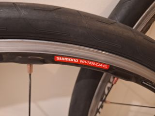 Ruedas Shimano Dura-Ace C24 CL 1380