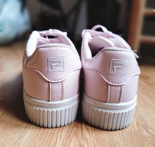 Fila rosa pastel talla 38 Edición especial
