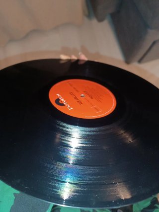 LP Hollies