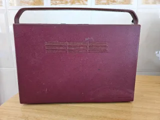 Radio Continental Edison Antigua