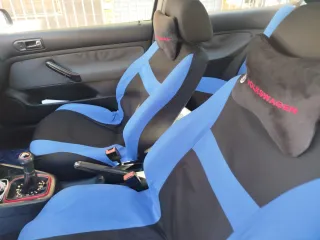 Volkswagen Golf 2004