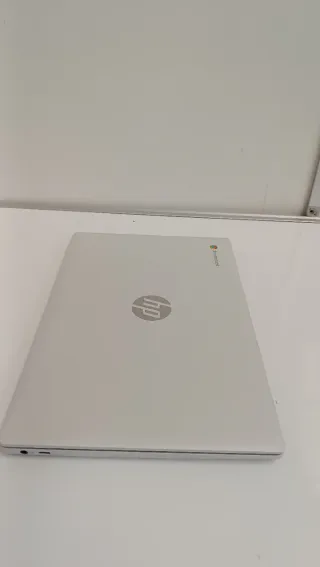 Chromebook portatile HP E4Y7115