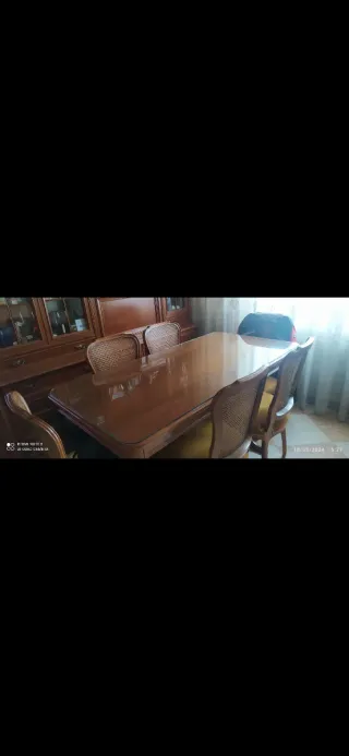 Comedor Completo de Madera y Cristal, Regalo Sofa