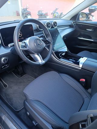 Mercedes-Benz Clase C 2024