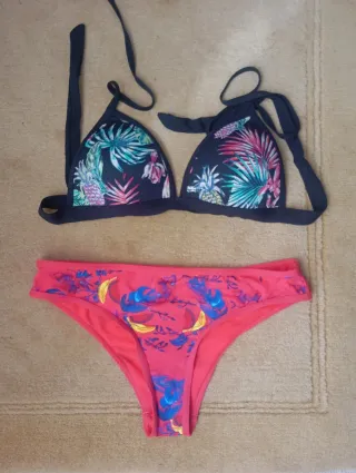 Bikini Tropical Piñas y Palmeras