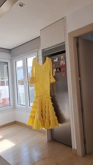 Vestido Sevillana Amarillo Lunares