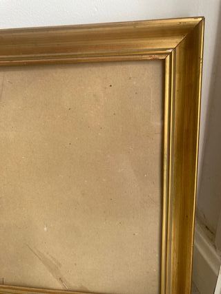 Cornice in legno dorata