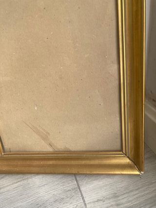 Cornice in legno dorata