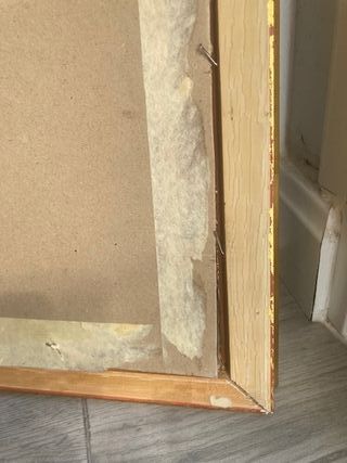 Cornice in legno dorata