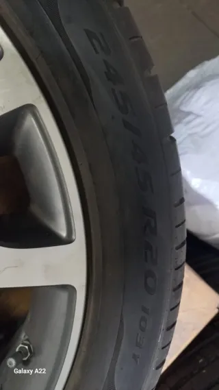 4 Llantas r20 Jaguar + neumaticos (2000kms)