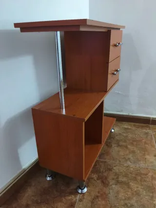Mesa escritorio compacta con cajones
