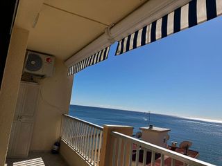 Piso en venta en Playa de la Fontanilla en Marbella