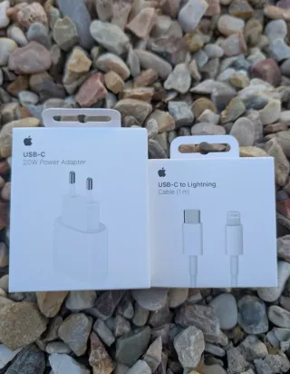 Cargador  iPhone Apple 20W USB-C + Cable Lightning