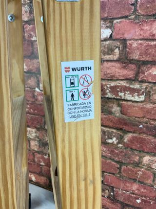 Escalera madera Wurth