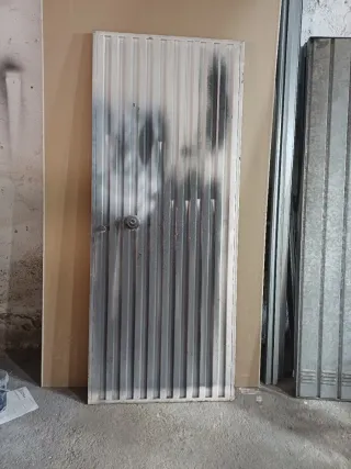 Puertas metálicas de hierro