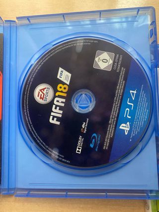 FIFA 16 y FIFA 18 PS4 (PlayStation 4) EA Sports