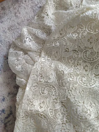 Encaje antiguo precioso