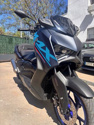 Yamaha XMAX 125 2024 - 4.000 km