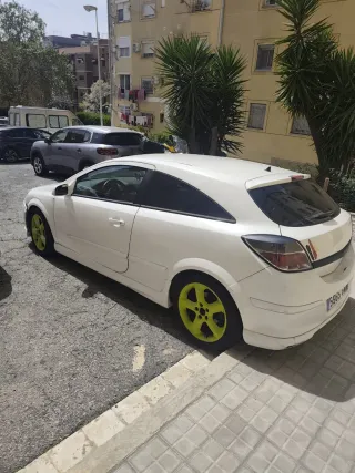Opel Astra 2009