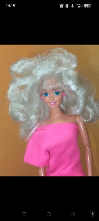 Barbie con vestito rosa