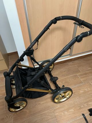 SILLA DE PASEO+CAPAZO+BOLSO CON MUY POCO USO