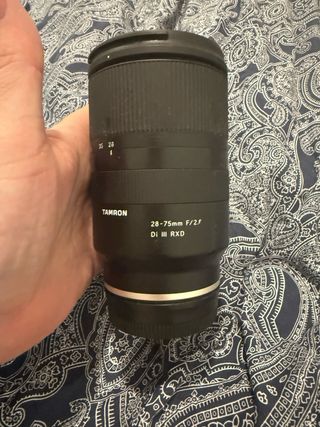 Tamron 28-75mm F/2.8 Di III RXD para Sony