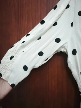 Vestido H&M lunares blanco y negro