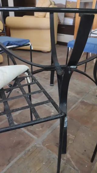 Conjunto mesa y sillas jardín forja