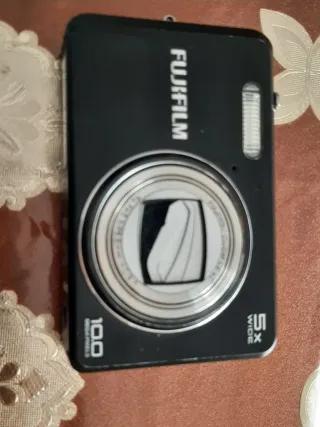 Fotocamere Samsung e Fujifilm in vendita