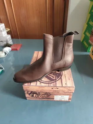 Botín elástico piel marrón talla 44