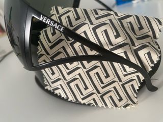 Óculos de Sol Versace Pretos