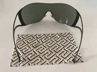 Óculos de Sol Versace Pretos