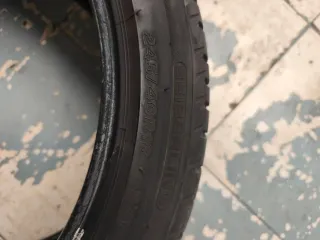 Neumáticos 245/40/18 97Y Turismo